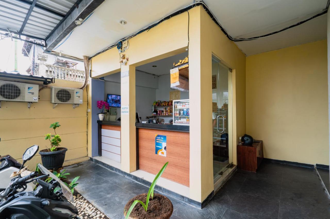 Guesthouse Cempaka Putih Seminyak  Exterior photo